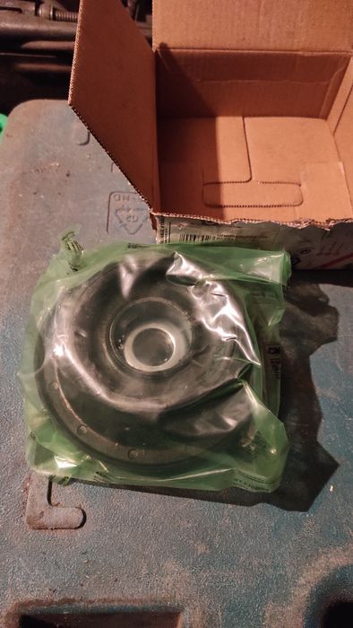 Запчасти для Volkswagen Passat B3