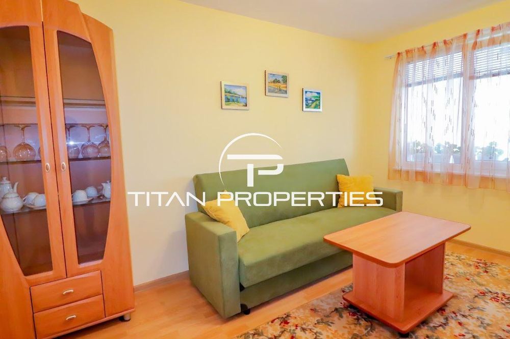 Двустаен апартамент, под наем, м-т Евксиноград