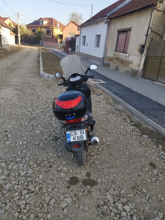 Scuter 125 Explorer Cm motto