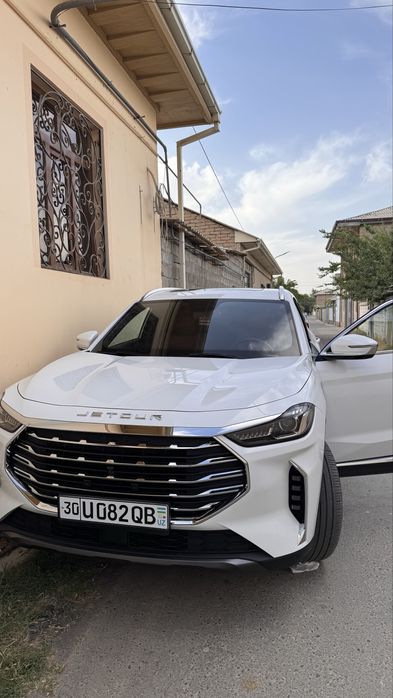 Jetour  x 70 plus 2022 белая