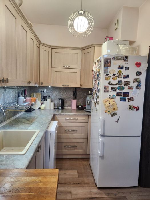 Дава се под наем Тристаен апартамент в Велико Търново, Център - 103 кв.м за 372.3 € - Снимка #15