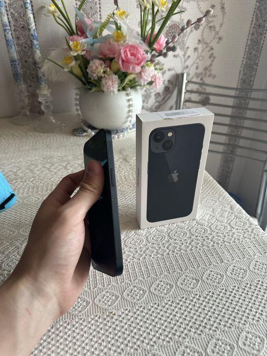 Iphone 13 в идеальном состоянии айфон