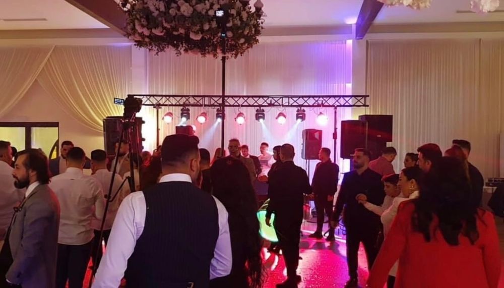 DJ EVENIMENTE | Nunta | Botez | Petreceri Private | Cununie |