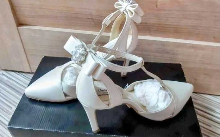 Pantofi mireasa