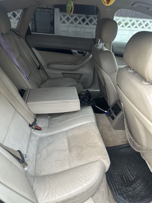 Ofer spre vanzare audi a6 c6 2.7 TDI   180hp