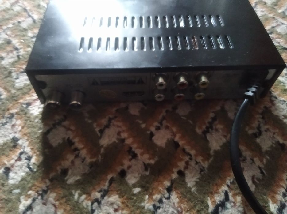 Продам ресивер 25 каналов