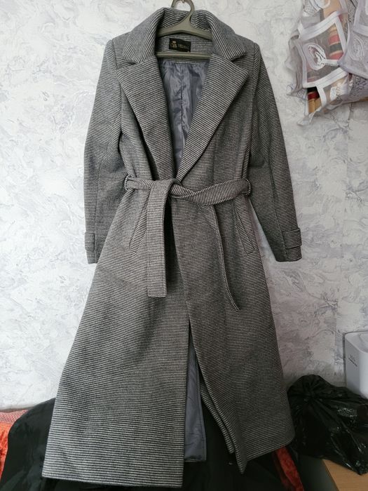 Продам куртки пальто