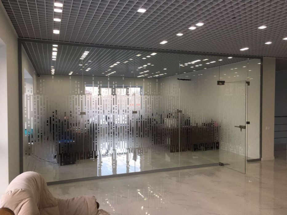 Каленное стекло 10 мм Калёний ойна