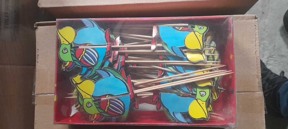 Сламки и Коктейли Украси