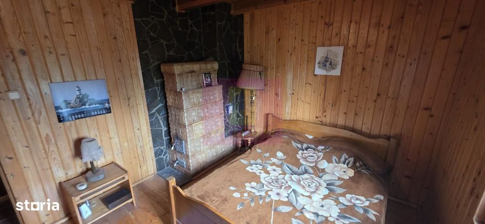 Cabana cu 5 camere de vanzare in Provita