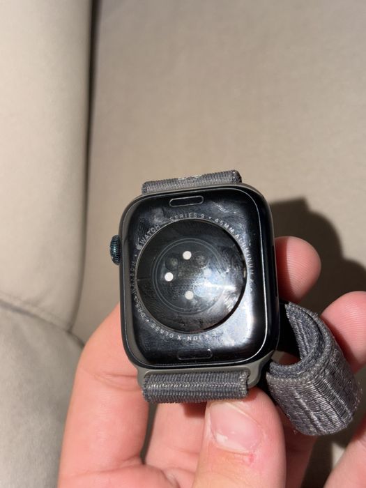 Смарт-часы Apple Watch Series 9 GPS 45 мм