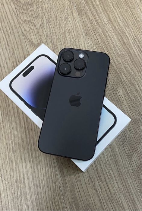 Iphone 16 pro Black