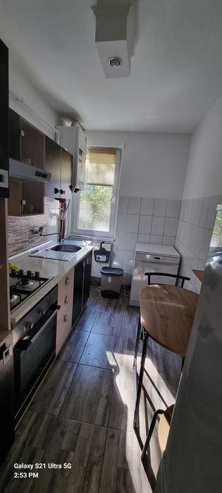 Inchiriere apartament 3 camere 7 noiembrie.For rent 2 bedrooms,1 living room,2 bathrooms apartment near UMFST