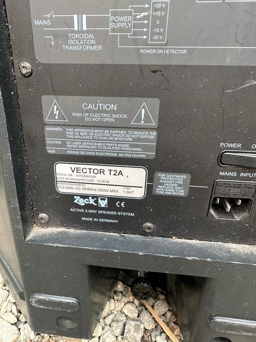 Quadral Difuzoare.Zeck Vector T2a (RCF ART 300A)ElectroVoice  ZLX 12P