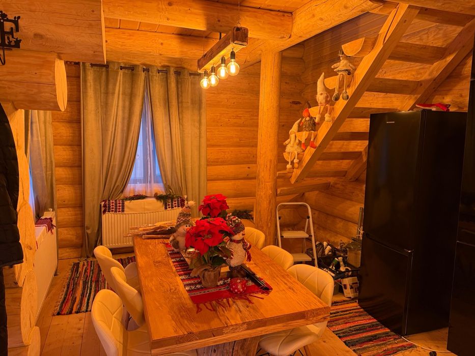 Cabană 75 mp amprentă X 2 teren 250 mp de vanzare Vartop-Arieseni