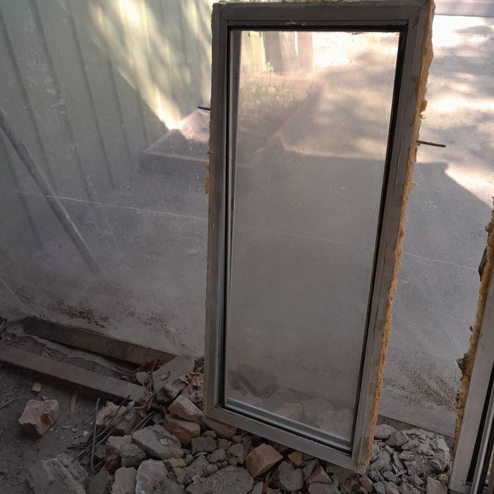 Продам пластиковое окно глухое