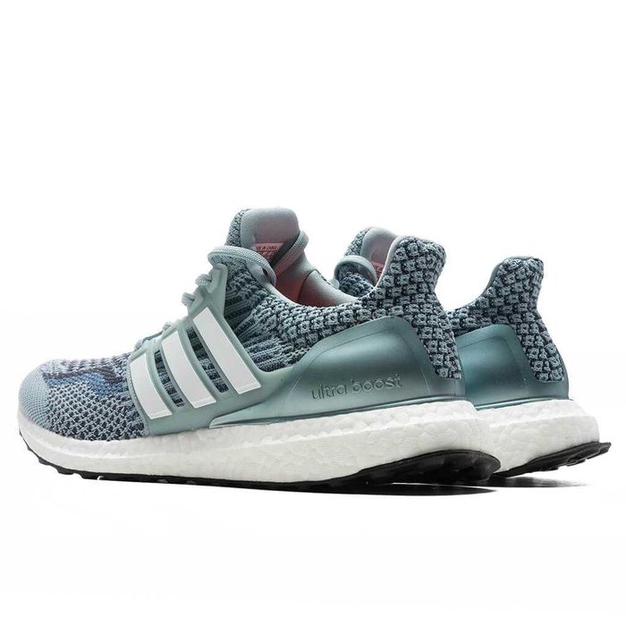 Оригинални маратонки * ADIDAS ULTRABOOST DNA 5.0 * EU40 2/3
