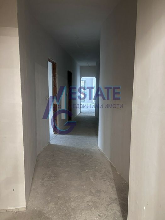 Продава се Тристаен апартамент в Бургас, Сарафово - 316 кв.м за 581 €/кв.м - Снимка #8