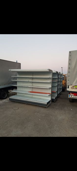 Хладилна витрина