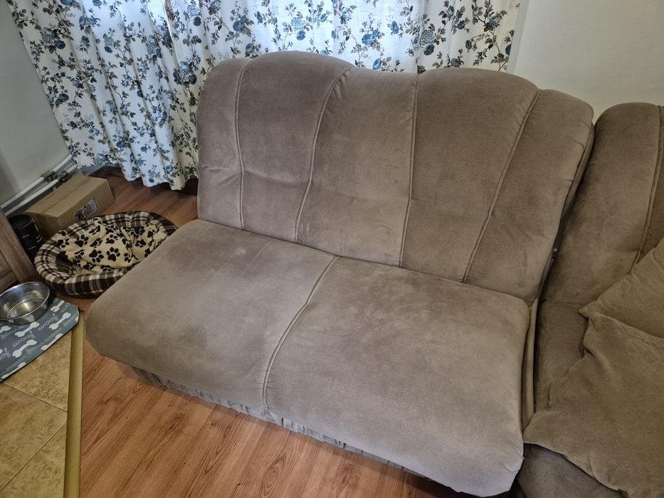 Диван от три части