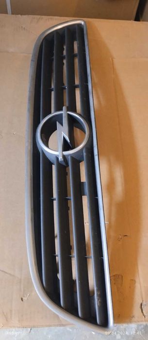 Километраж за Зафира А и Астра G  Декоративни решетки за Заафира.