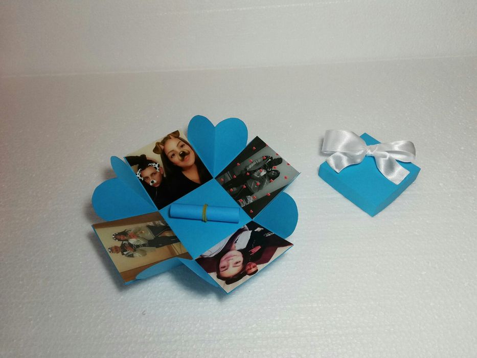 Експлодираща кутия със снимки и послание