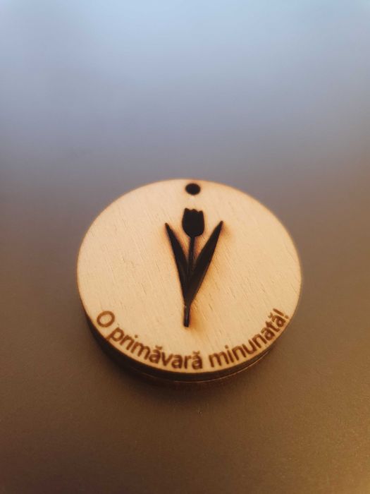 Baza pentru martisor