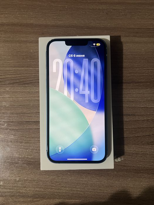 iPhone 13 blue 128gb
