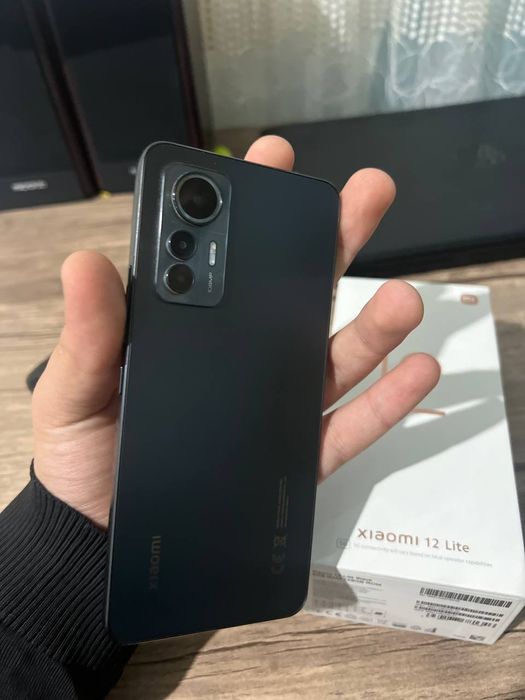 Xiaomi 12 lite sotiladi