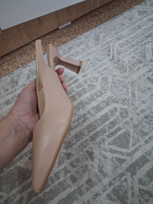 Женская обувь лето