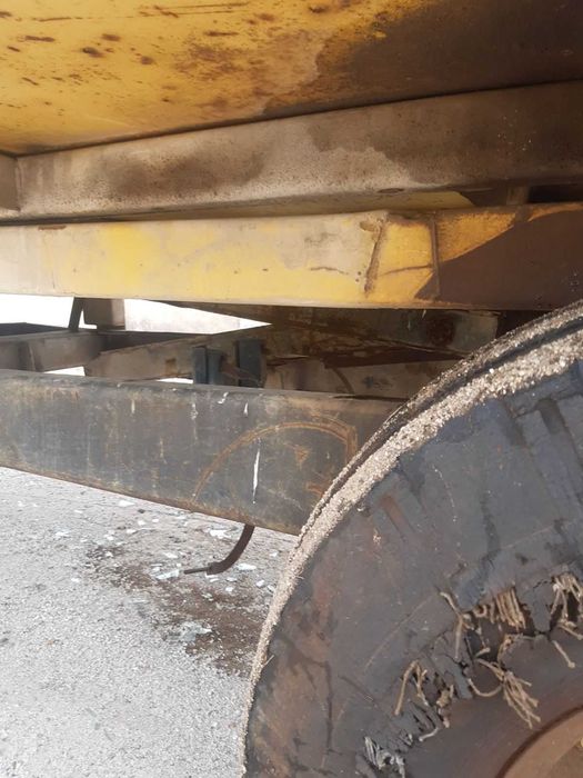 Ремарке самосвално