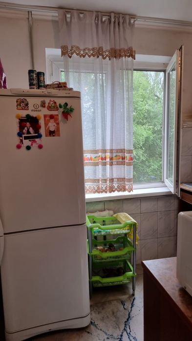 Срочно!!! Продаётся 2 ком кв 11 мкрн