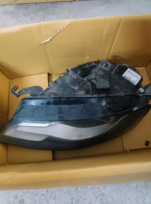 Ляв фар Ауди а4 б8