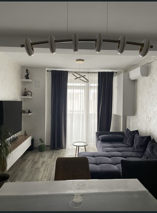 Vand apartament 3 camere - SAN CASA