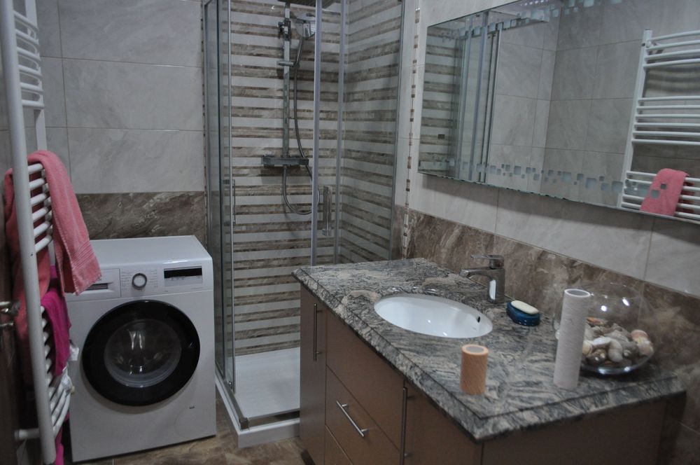 Apartament spatios cu 2 camere in complexul rezidential Isaran bloc 2