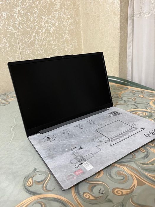 Продаю новый ноутбук Lenovo