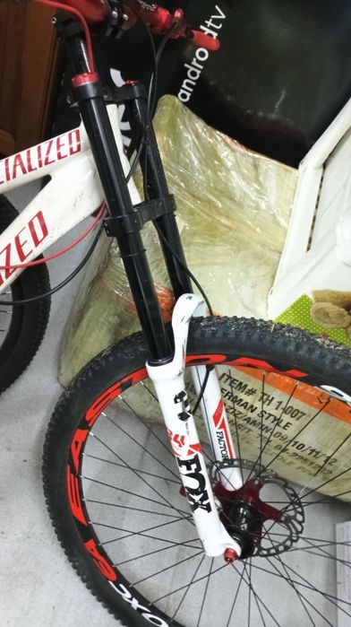 Двухподвес, Велосипед Specialized, двухподвес Specialized