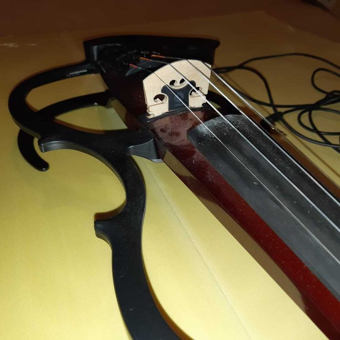 Электроскрипка Yamaha sv 250 0