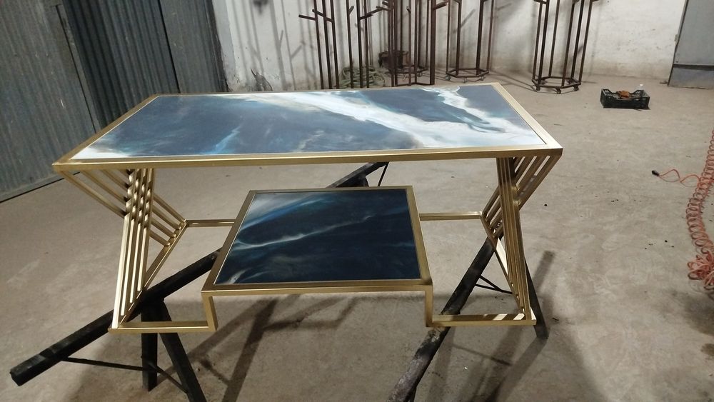 Loft mebel jurnalniy stol