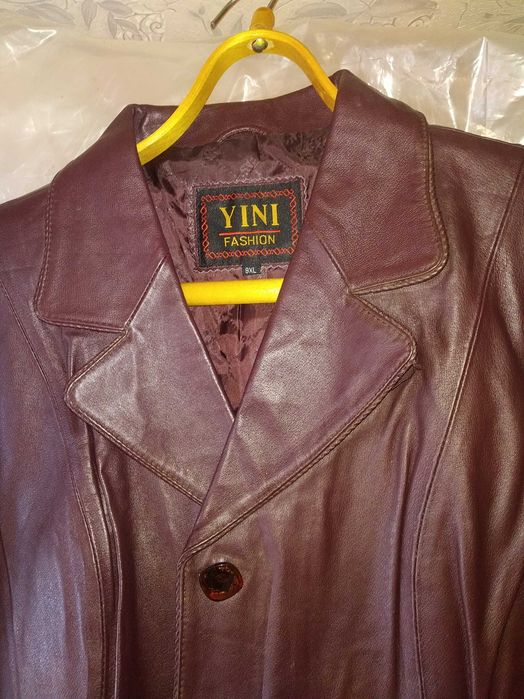 Куртка кожаная женская  54-56 размера.