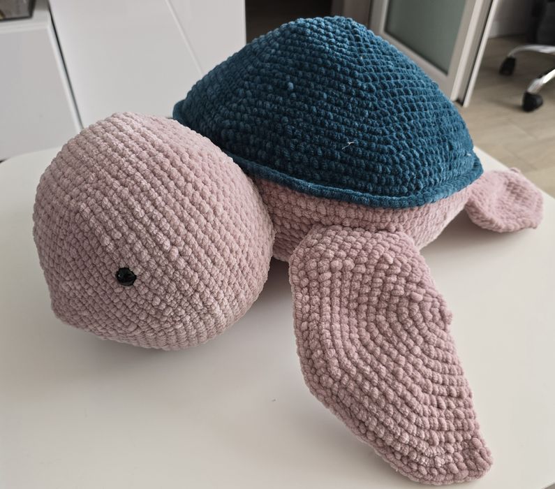 Jucarie de plus  crosetata manual ( testoasa gigant)