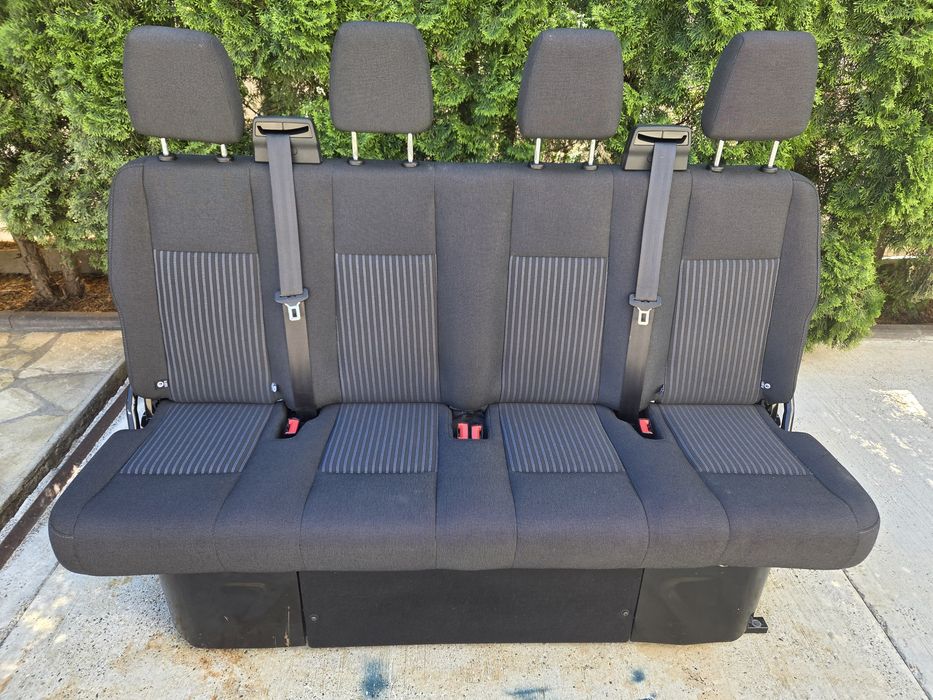 Bancheta Ford Transit 4 Locuri Banchete 3 Locuri Custon 2025  Bancheta de 3 Locuri Formata din Locuri Individuale