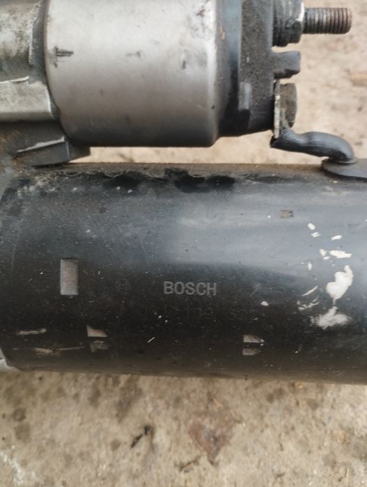 Стартер на Ивеко дейли 2, 8 куб.