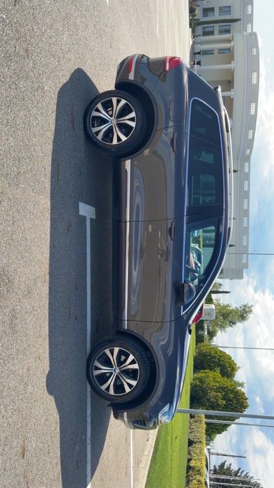 VOLKSWAGEN Touareg 2017 — imagine 2