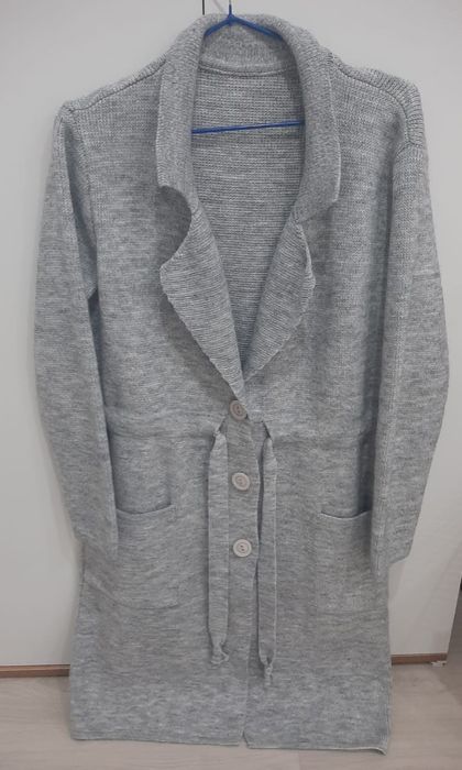 Продам Кардиган 5000 тенге