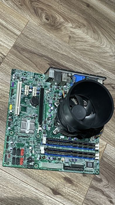 Kit placa de baza socket lga 1150 + i5 2400 +8gb ram ddr3 (4x2gb)