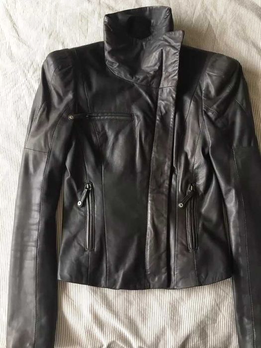 Guess дамско яке естествена кожа