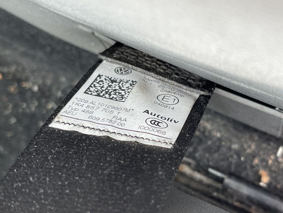 Centura Siguranta Stanga Fata Sofer VW Golf 5 Hatchback 2004 - 2008