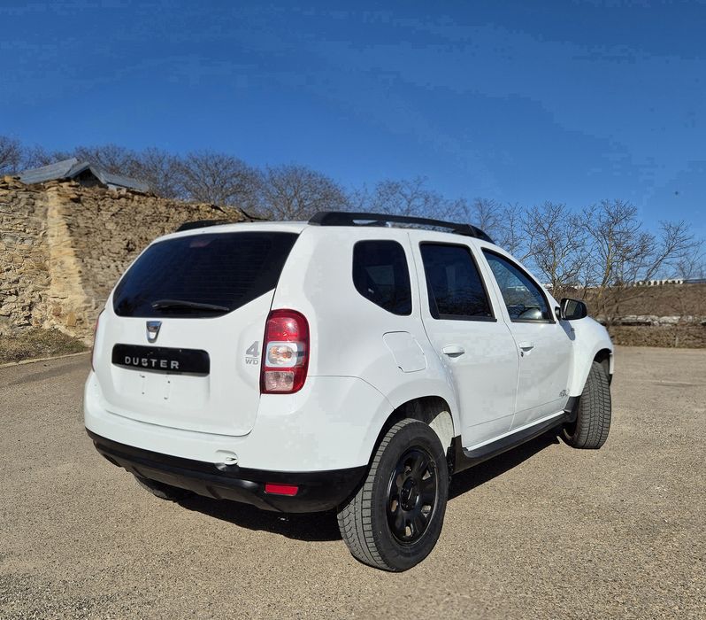 Dacia Duster 4x4 1,5 diesel 2014 AC înmatriculat Ro fiscal pe loc