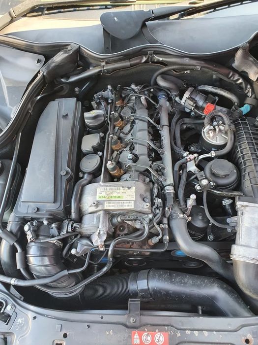 Motor complet fara anexe Mercedes C200 w203 an 2006 120cp motor 2.2 OM646 646.963 cardan grup diferential spate portiera usa far faruri aripa oglinda stanga dreapta bara fata capota motor jante catalizator Mercedes Benz C E Class C220 W211 Sprinter Vito